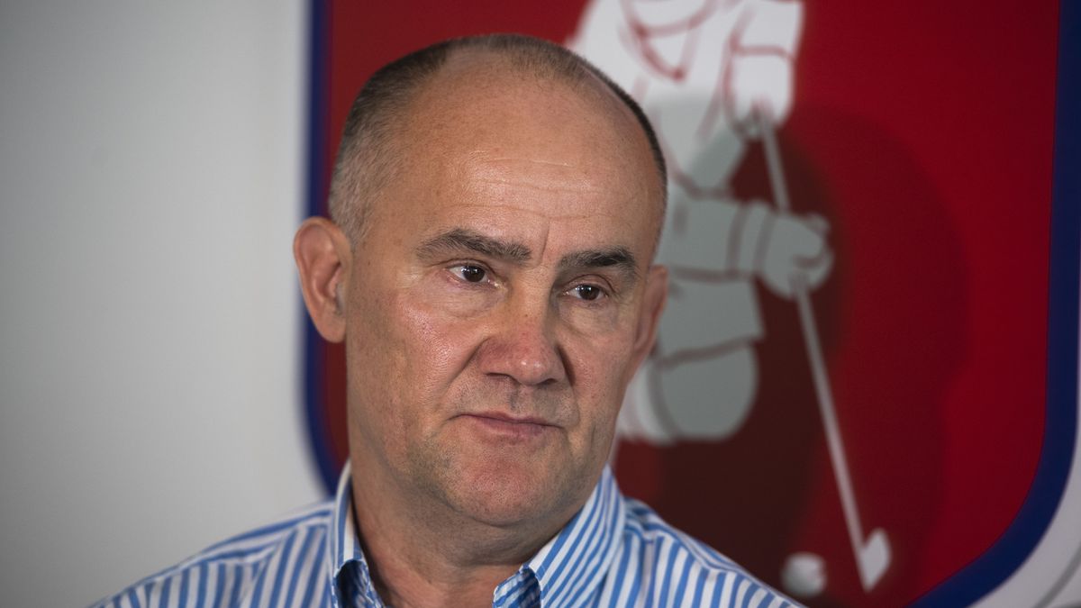 Miloš Radosa, Chairman of HK Dukla Trenčín, Announces End of Tenure Due to Disagreements with SZĽH President