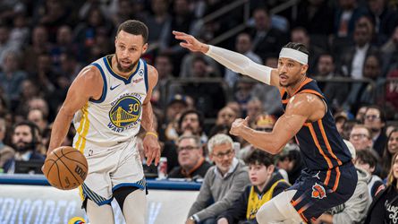NBA: Curry zariadil víťazstvo Warriors. LeBron James je blízko k prekonaniu magickej méty