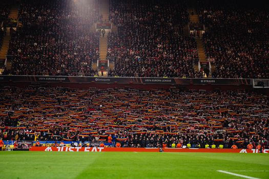 UEFA trestá Spartu. Nepáči sa jej správanie fanúšikov v zápasoch s Galatasarayom a Liverpoolom