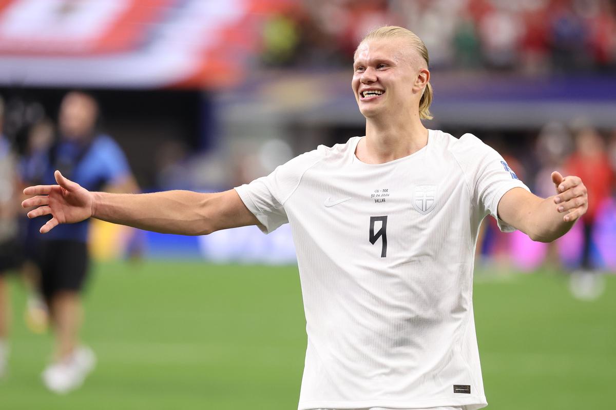 Absolútny fenomén svetového futbalu. Erling Haaland ťahá sériu, z ktorej naskakujú zimomriavky