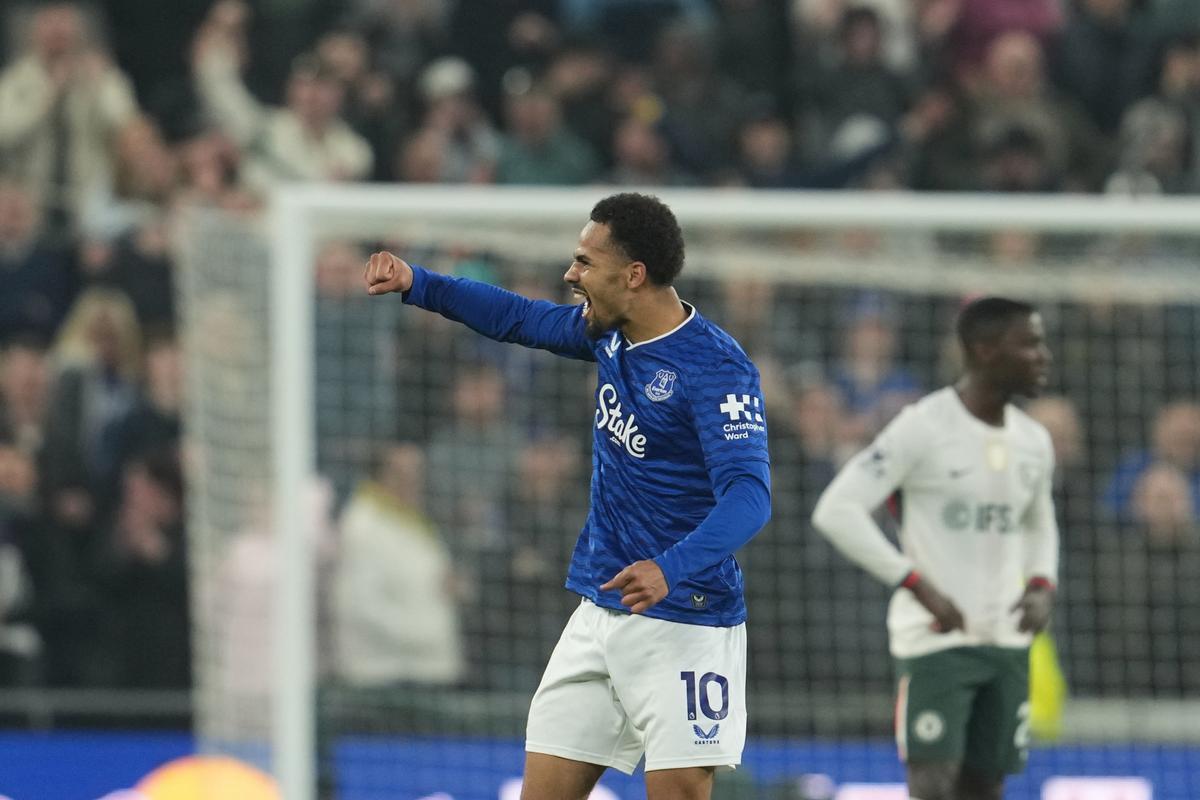 Ďalší gigantický transfer pred uzávierkou. Manchester City získal posilu, v boji zdolal rivala
