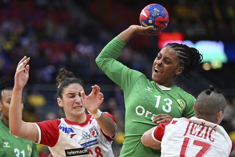 Chorvátky zvíťazili nad Senegalom, z výhry sa teší tiež Rumunsko