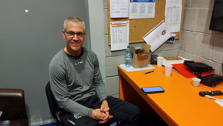 Tréner HC Košice Dan Ceman vysvetľuje, prečo trvalo 20 zápasov, kým sa dostali na čelo tabuľky