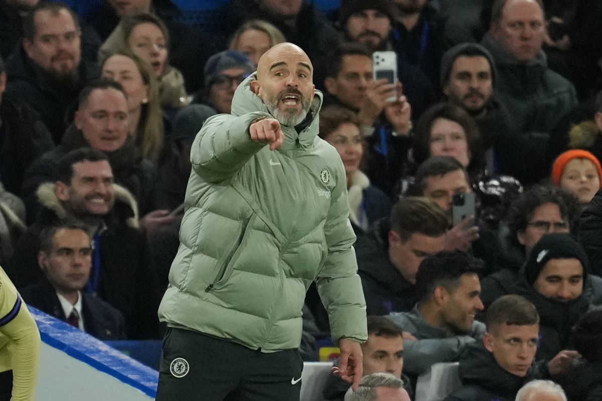 Tréner Chelsea si neodpustil kritiku, upozornil na dvojitý štandard: Je to naozaj nepochopiteľné