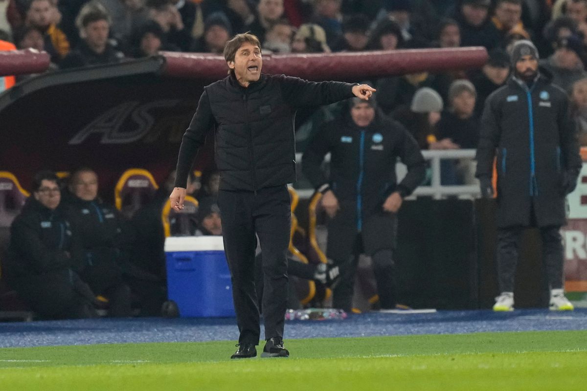 Tréner Neapola mal dôvod na radosť, vypadol mu však ďalší hráč: Nemôže si už dovoliť absencie