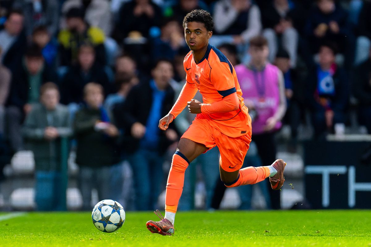 Syn legendy dostal ponuku od Barcelony. Španielska reprezentácia? Jeho srdce patrí inej krajine