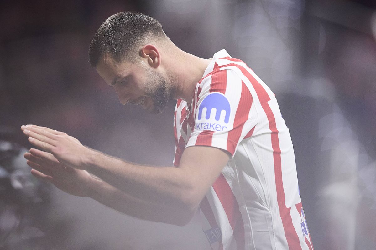 Nový Hanckov tréner? Klubová ikona si brúsi zuby na pozíciu Diega Simeoneho