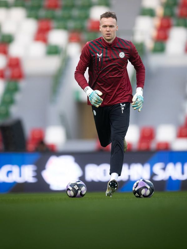 Slovenská stopa v Saudskej Arábii: Rodák žiari v bránke, Duda pri ďalšom víťazstve