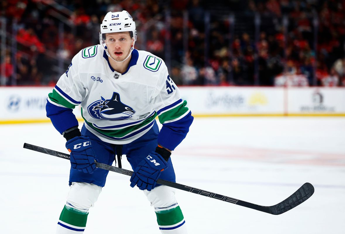 Cez olympiádu si môže oddýchnuť. Útočník Vancouveru pribudol na listinu zranených hráčov