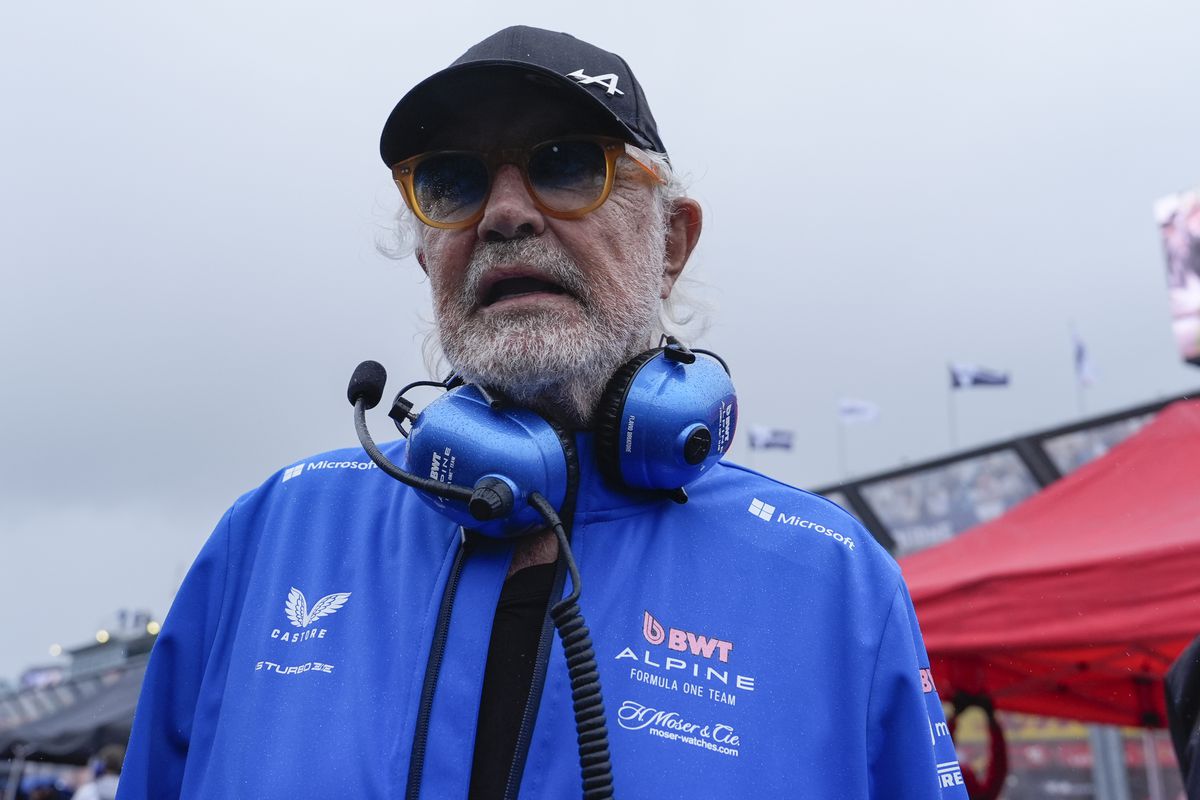 Flavio Briatore o pôsobení Fernanda Alonsa vo Formule 1: Mal vyhrať šesť alebo osem titulov