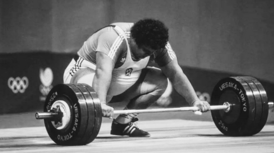 Veľká strata pre československý šport. Na Silvestra zomrela vzpieračská legenda