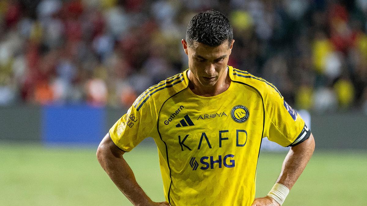VIDEO Prvý štart pod Postecoglouom mu zhorkol. Nahnevaný Ronaldo išiel dole, tím potom bez neho otočil