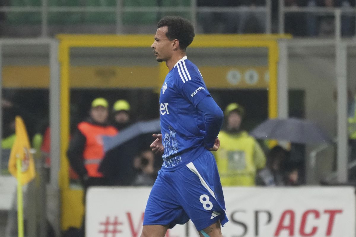 Bývalej hviezde Tottenhamu taliansky angažmán nevyšiel. Oživí kariéru v Anglicku?