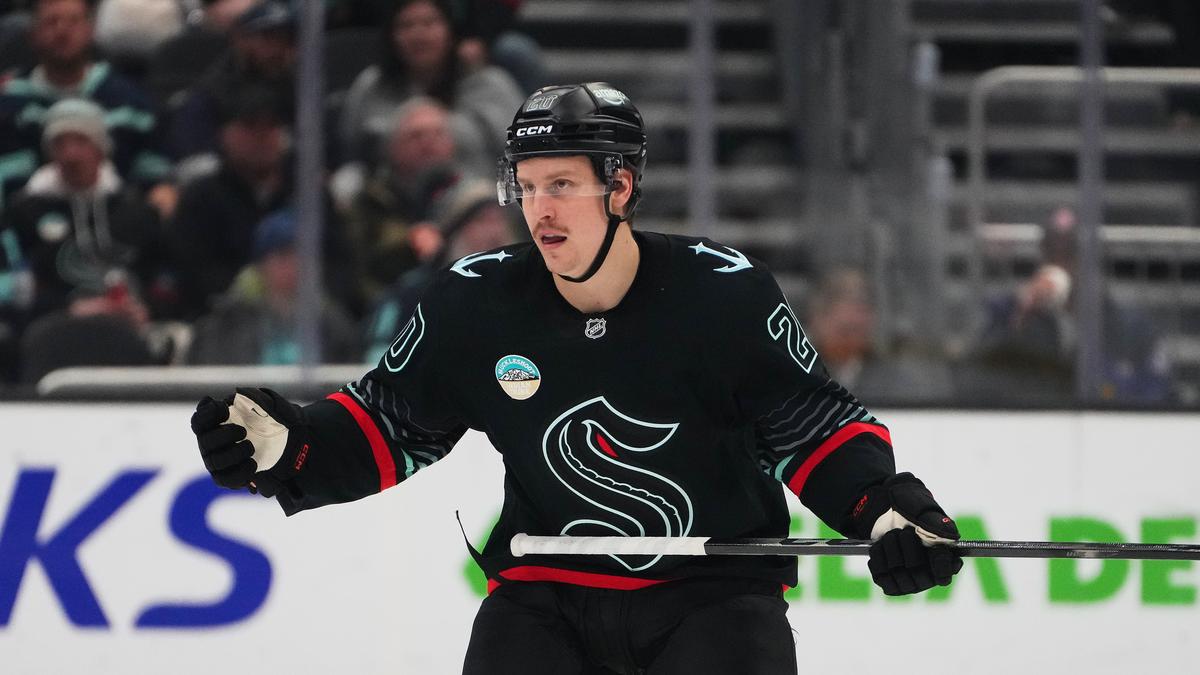 Nový domov pre fínskeho kanoniera. New York Rangers ulovili posilu zo Seattlu