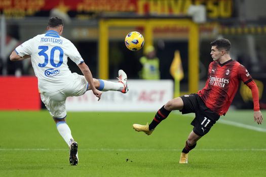 AC Miláno nedalo šancu Frosinone, veľké trápenie Lazia s nováčikom
