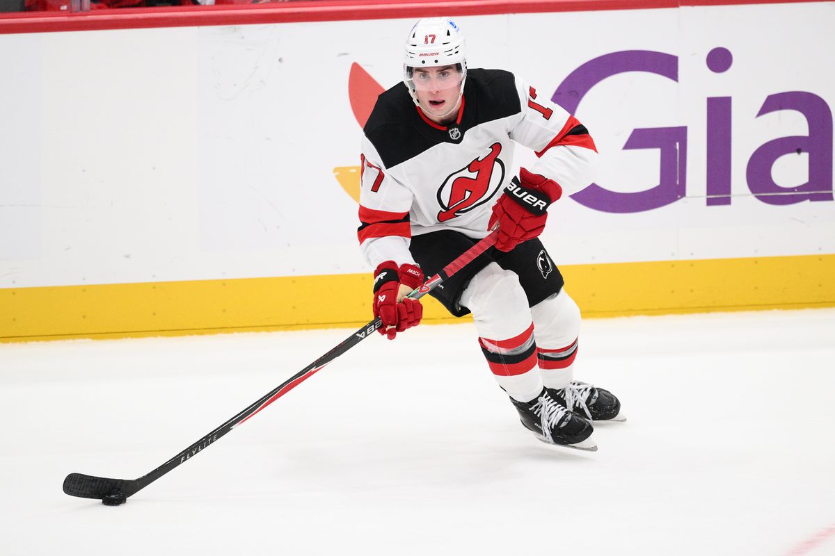 Šimon Nemec odohral kariérne maximum v NHL. Na ľade strávil viac než polovicu zápasu