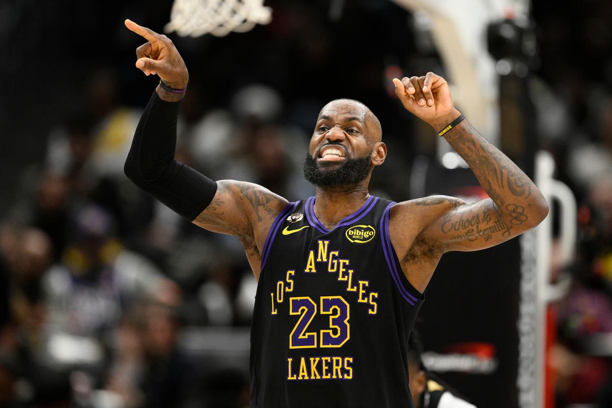 Fenomenálny rekord, ktorý sa už nemusí zopakovať. LeBron James píše dejiny NBA aj po 40-ke