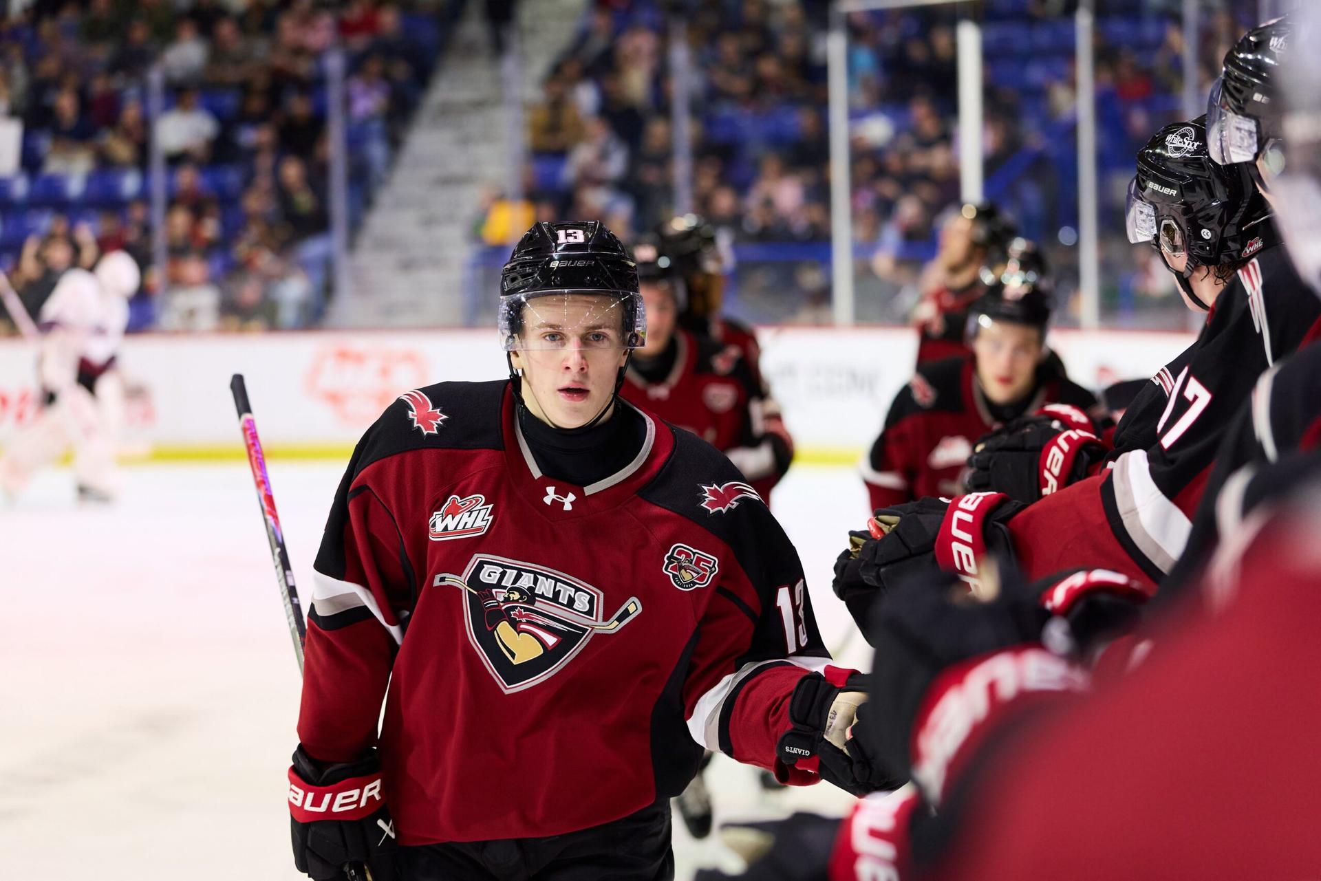 Tobias Tomík v drese Vancouver Giants. Zdroj: chl.ca/whl-giants