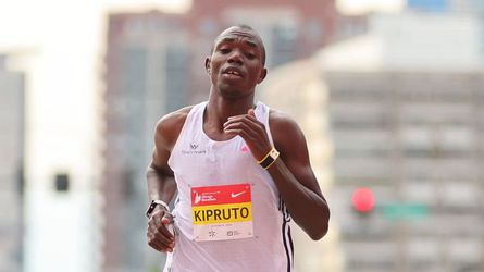 Tokijský maratón ovládli Keňan Kipruto a Etiópčanka Kebedeová. Obaja si vylepšili osobné maximá