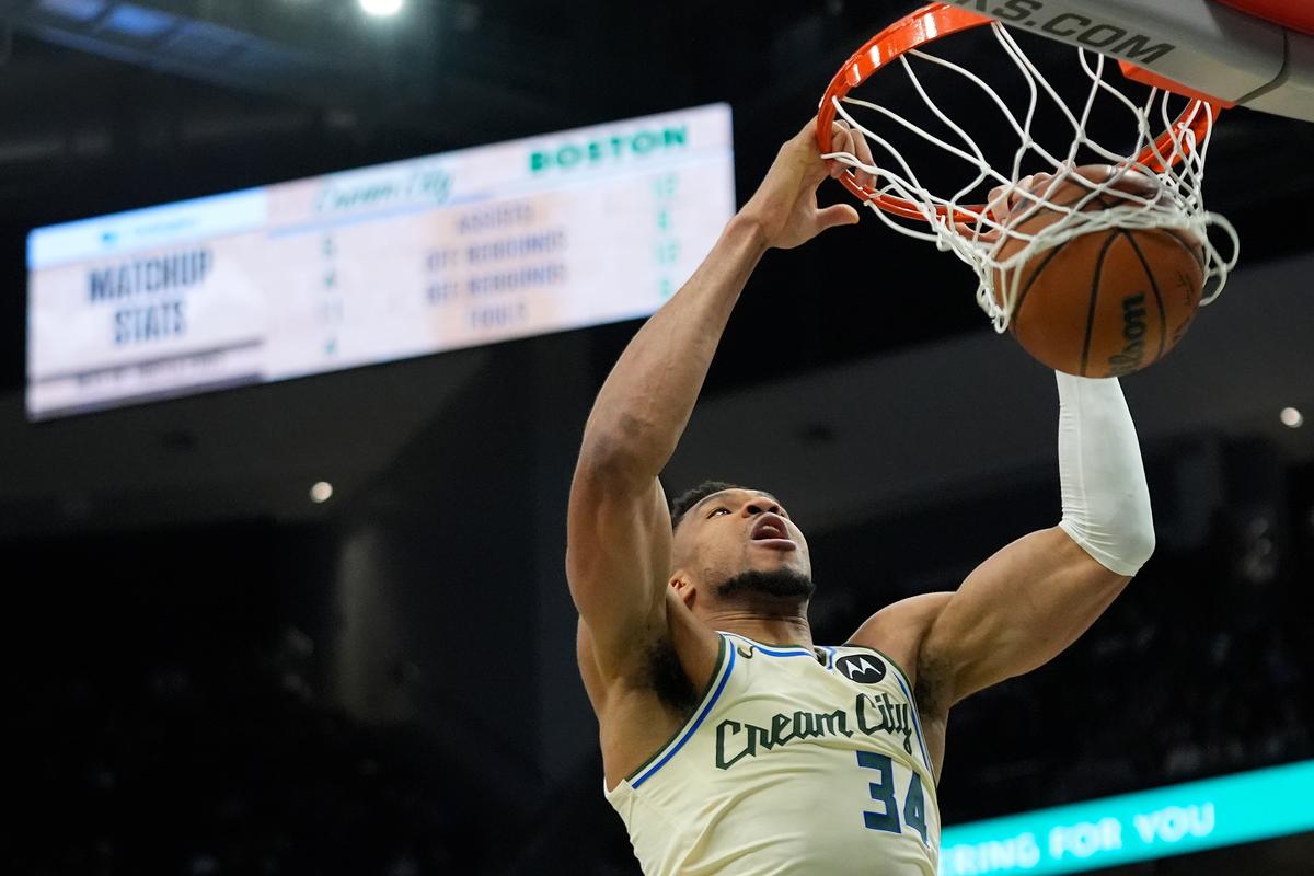 Po nevydarenej sezóne to Milwaukee Bucks skúsi s novým trénerom