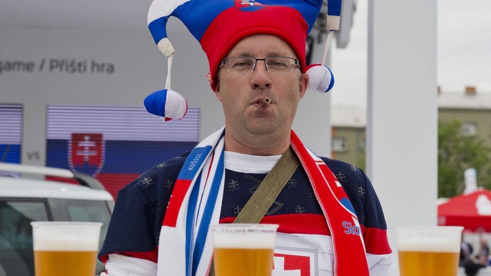 Koľko zaplatíte za pivo na MS v hokeji v Česku? Organizátori prezradili ceny