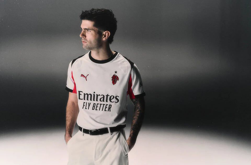Nový dres AC Miláno. Zdroj: acmilan.com