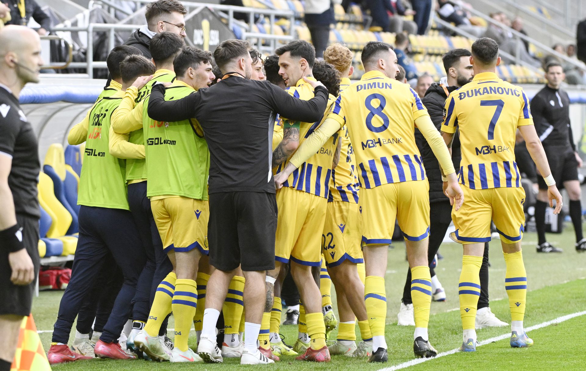 Radosť Dunajskej Stredy z postupu do pohárovej Európy zrejme vyjde nazmar. Zdroj: TASR