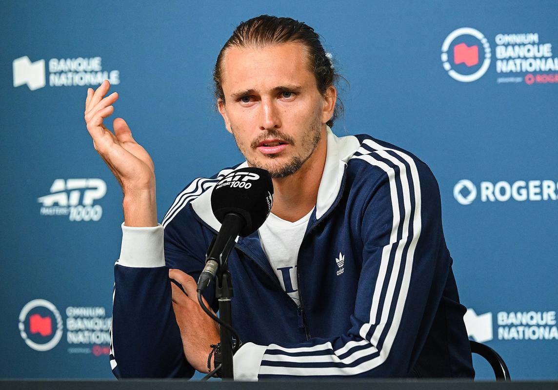 Zverev skritizoval návrhy na tresty pre hviezdy: Myslíte si, že Djokoviča zaujíma 50-tisíc dolárov?