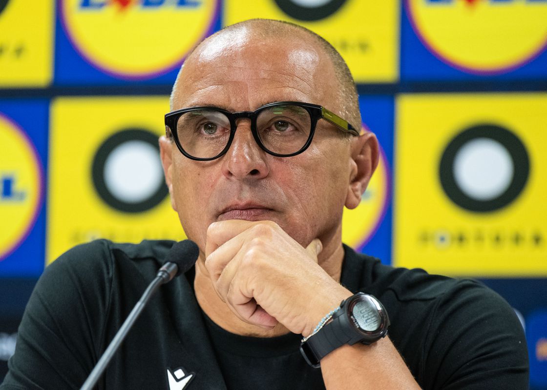 Calzona dodatočne povolal Bartoša. V prípade štartu by si odbil reprezentačný debut