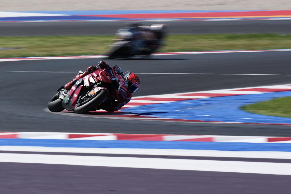 VIDEO Suverénny Marc Márquez ovládol šprint v Japonsku, lídra šampionátu zrazila penalizácia
