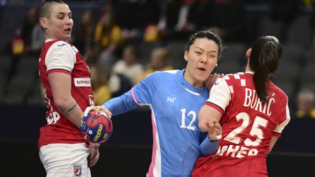 MS žien: Švédky a Chorvátky s triumfom a postupom do ďalšej fázy turnaja