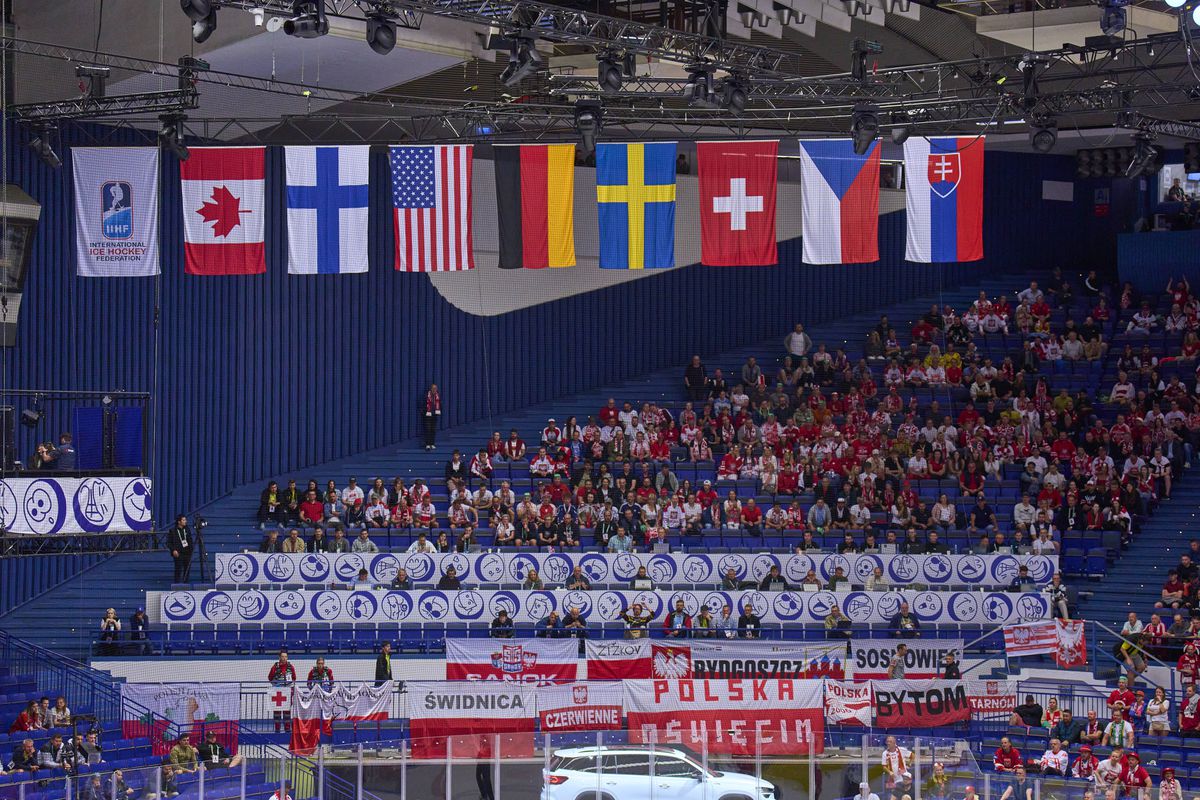 Zomrel bývalý reprezentačný hokejový tréner a člen Siene slávy IIHF