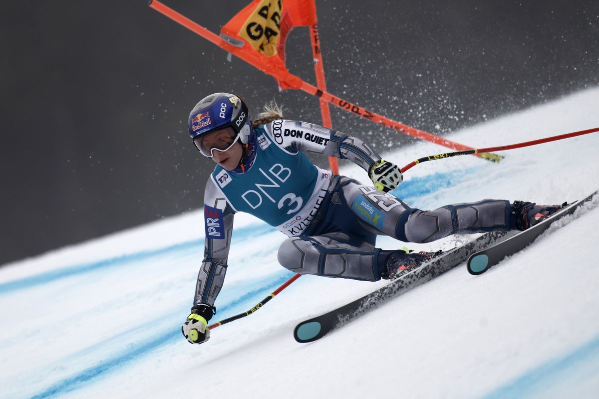 ONLINE Zjazd žien v St. Moritzi / lyžovanie