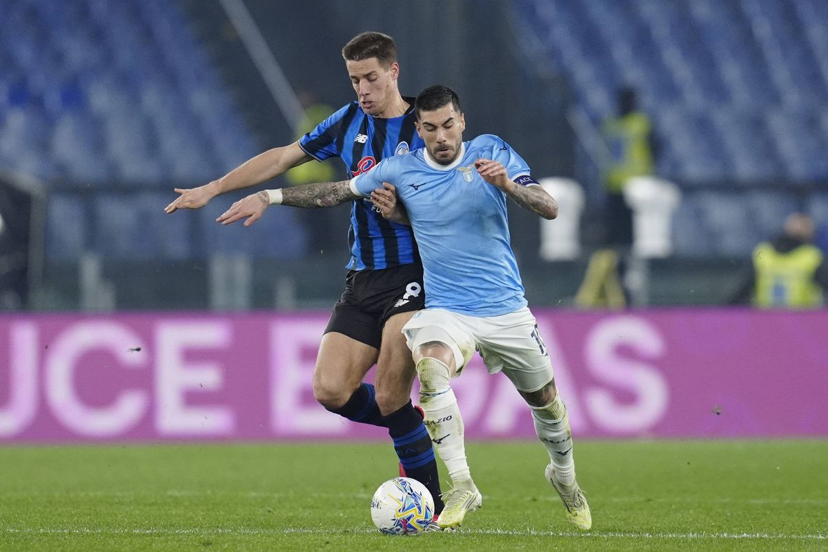 Taliansky pohár: Lazio sa s Atalantou postaralo o gólovú prestrelku. Duel však víťaza nespoznal