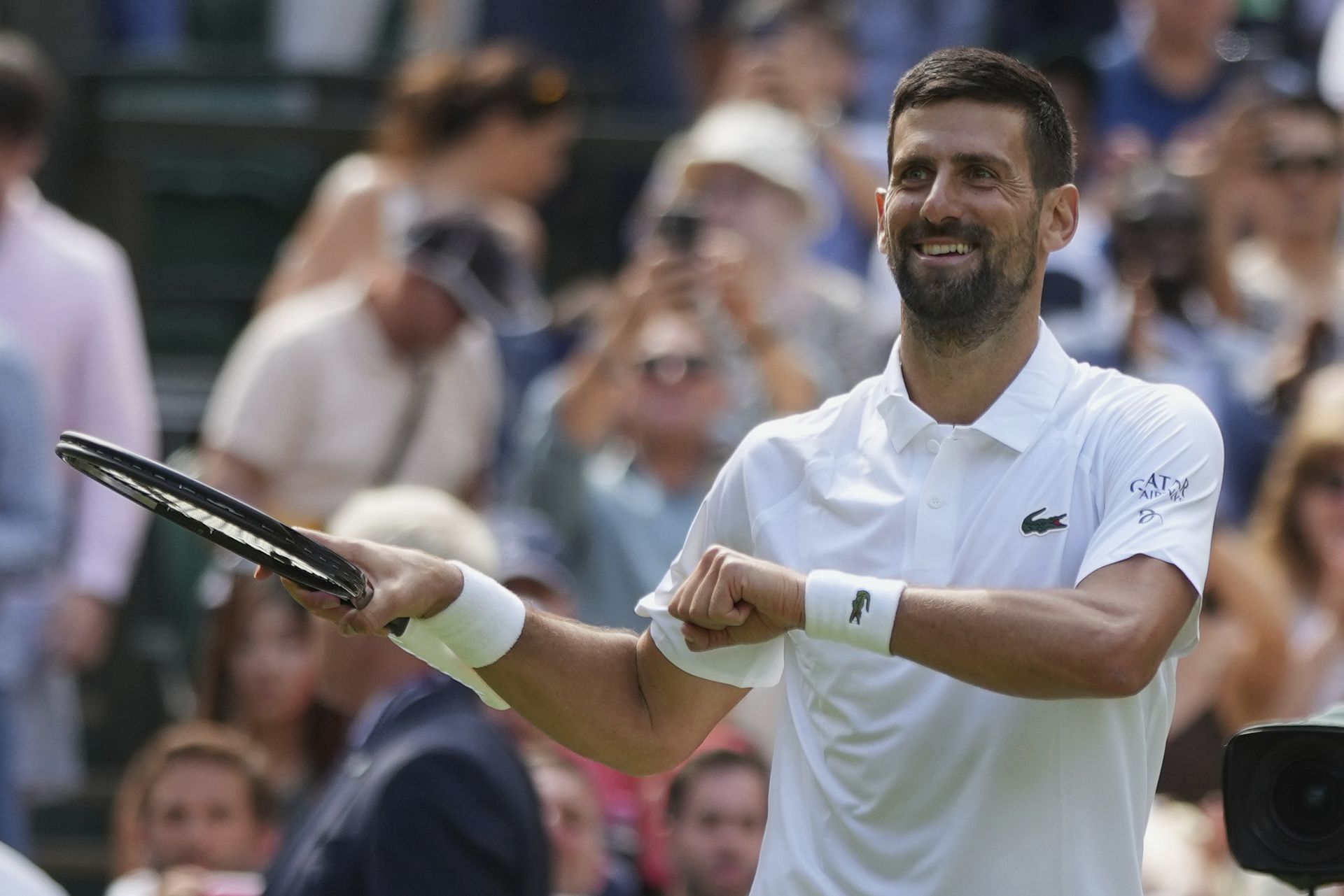Novak Djokovič na Wimbledone. Zdroj: SITA/AP