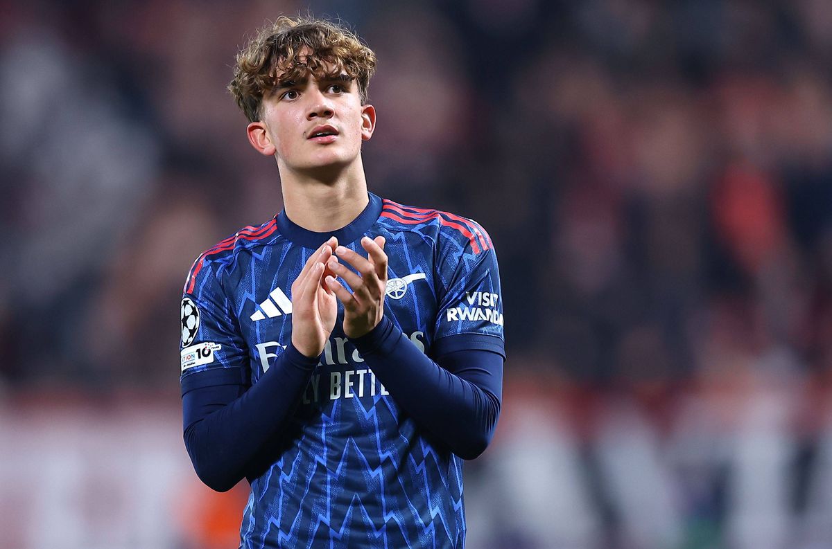 Arsenal písal v Prahe históriu Ligy majstrov. Na ihrisko poslal najmladšieho hráča v histórii