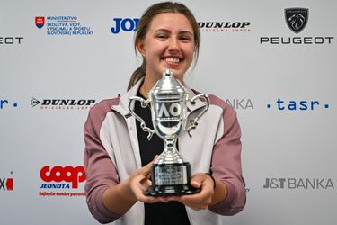 Na Australian Open ju nezastavilo ani zranenie. Šampiónka Jamrichová si to nepripúšťala