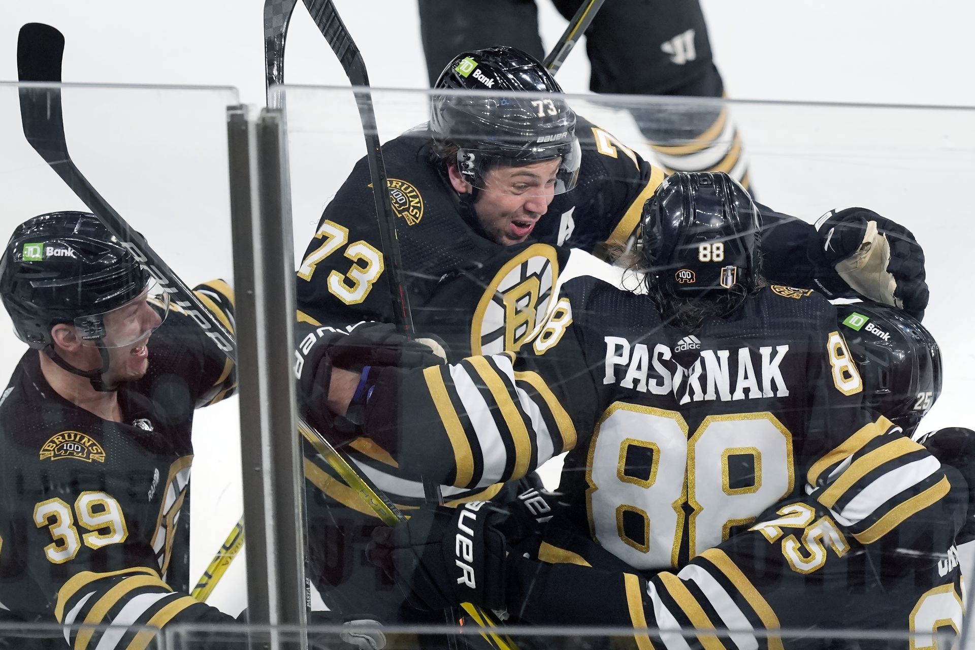 Boston Bruins - Toronto Maple Leafs, zdroj: SITA/AP