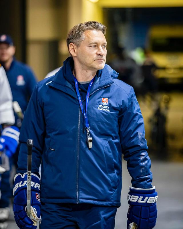 Montreal porazil Tampu v play-off NHL, Slafkovský vzbudzuje záujem skautov