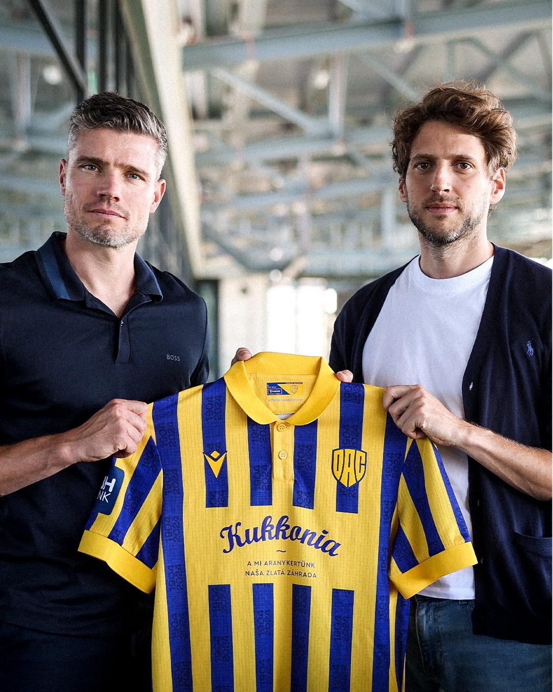 Robert Klauss a výkonný riaditeľ DAC Dunajská Streda Jan van Daele. Zdro