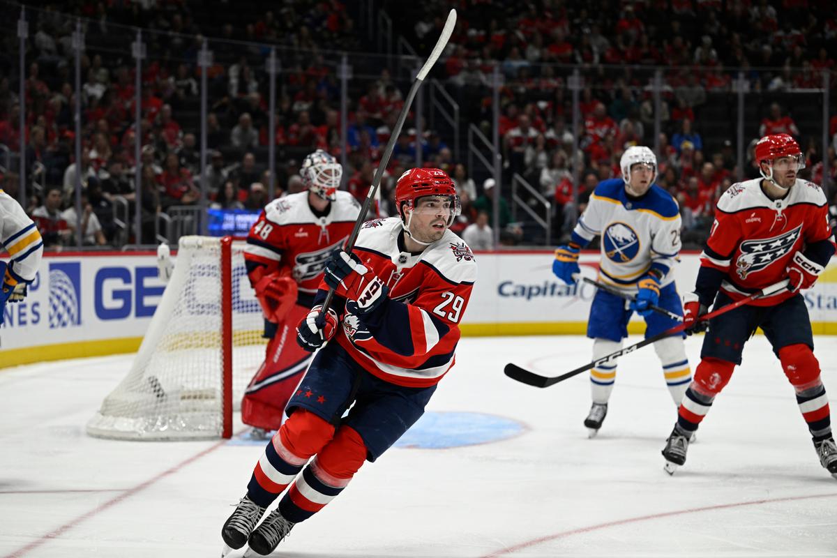 Pittsburgh Penguins podpísali kontrakt so svojím novým útočníkom