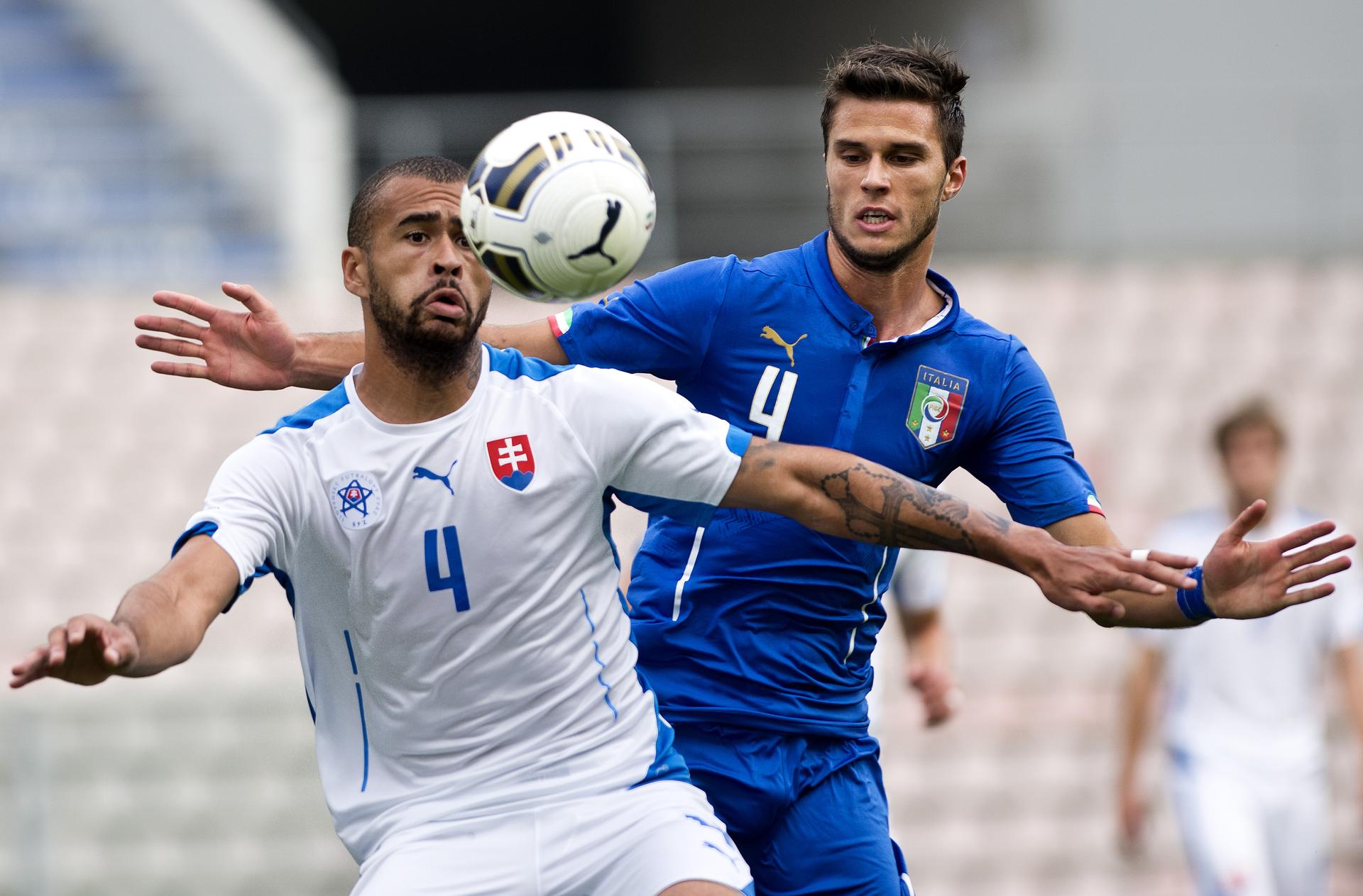 Dionatan Teixeira v drese Slovenska v baráži o ME do 21 rokov. Zdroj: TASR