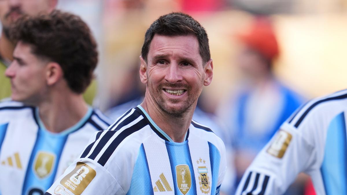 Komplikácie pred rozlúčkou Lionela Messiho. Súpera Argentíny čakala po príchode studená sprcha