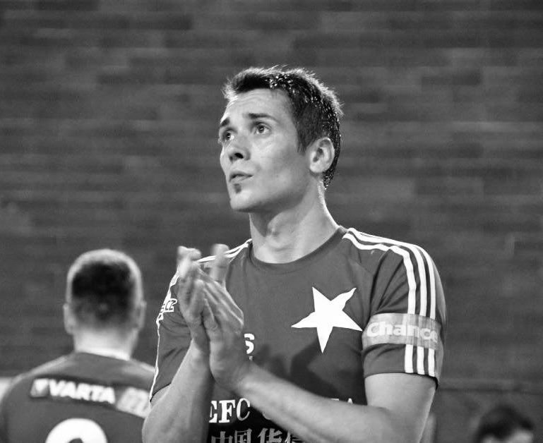 Český šport šokovala tragická správa. Zomrel 37-ročný reprezentant, skóroval proti Slovensku