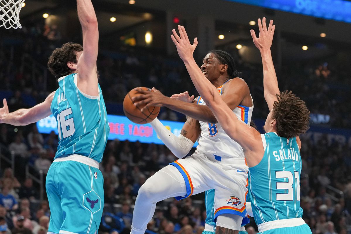 VIDEO NBA: Oklahoma nepríjemne prekvapila fanúšikov. Detroit žiadnu drámu nedopustil