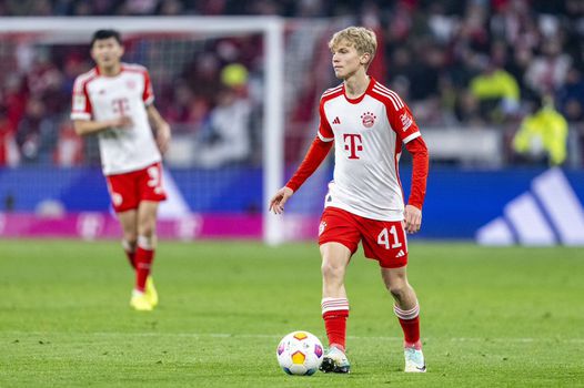 Bayern uvoľnil talentovaného obrancu, posiela ho nabrať hernú prax