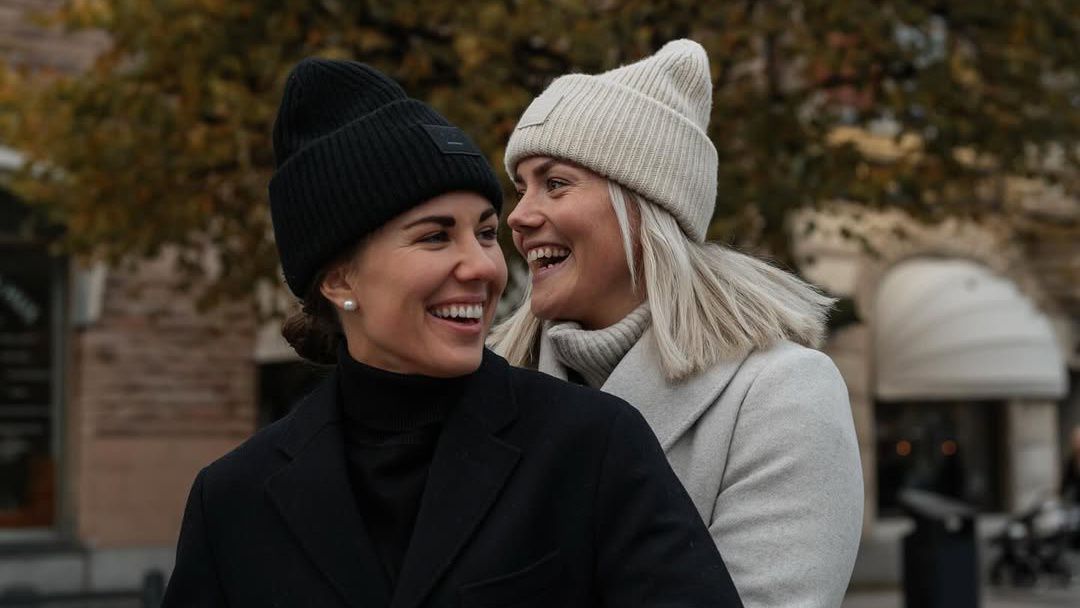 Ronja Savolainenová a Anna Kjellbinová. Zdroj: Instagram / ronjasavolainen