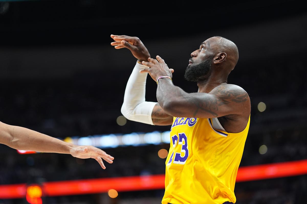 LeBron James překonal historický rekord NBA v počtu strelených košů