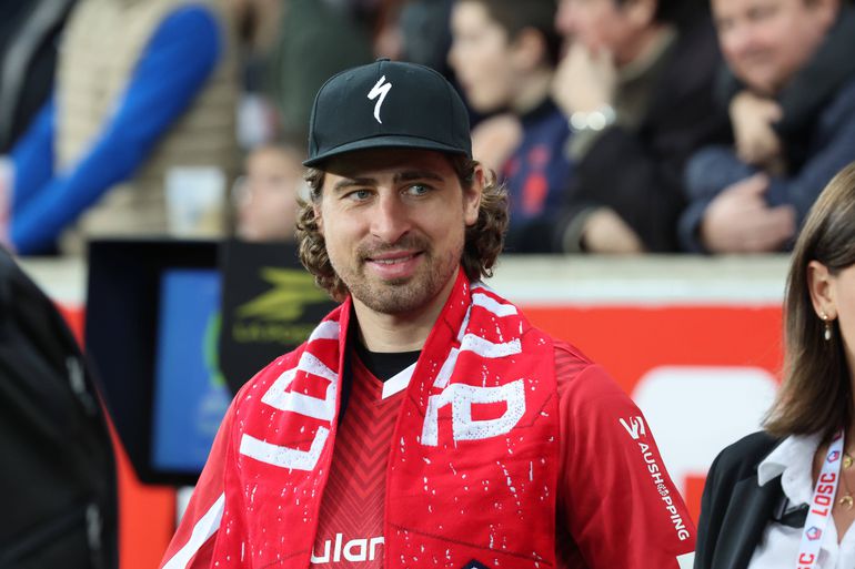 Peter Sagan sa ocitol na zápase medzi Lille a Marseille, využil príležitosť pred Paríž - Roubaix