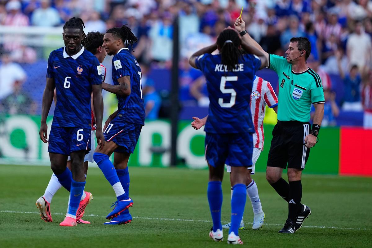FIFA vytvorila nebezpečný precedens. Zrušiť karty by chceli Francúzsko aj Anglicko